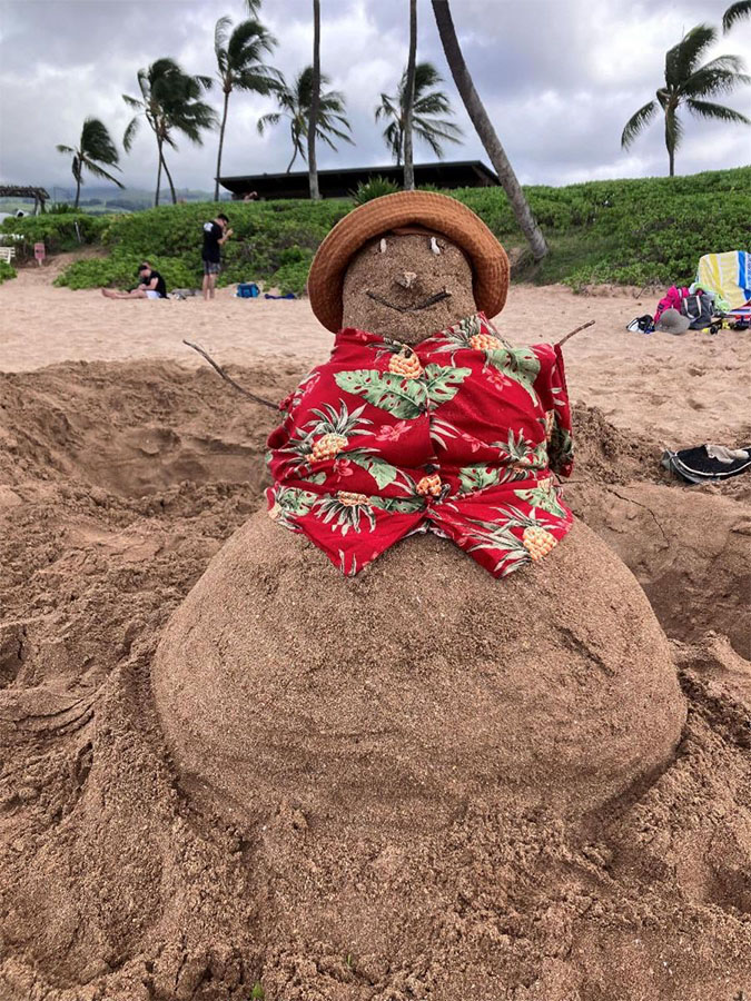 A Maui snowman