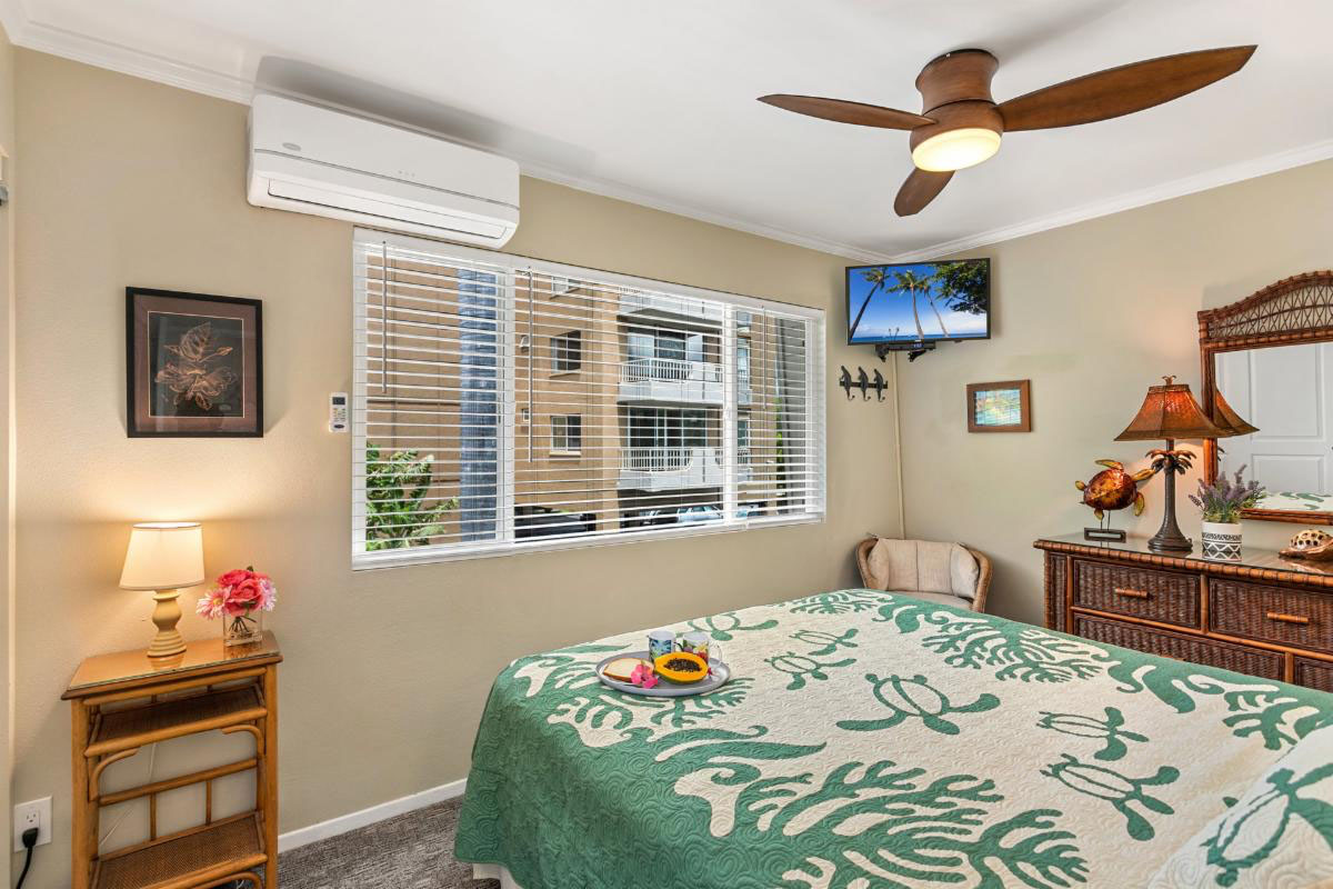 December Early Holiday Escape 2025